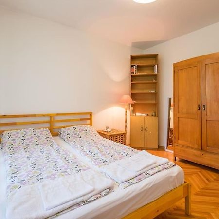 Beautiful Flat In Central Location By Flat Mаnager Szófia Kültér fotó