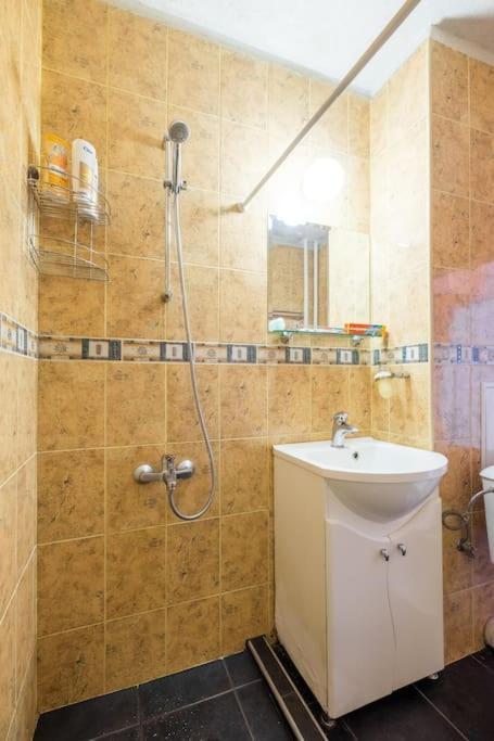 Beautiful Flat In Central Location By Flat Mаnager Szófia Kültér fotó