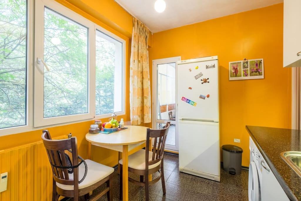Beautiful Flat In Central Location By Flat Mаnager Szófia Kültér fotó